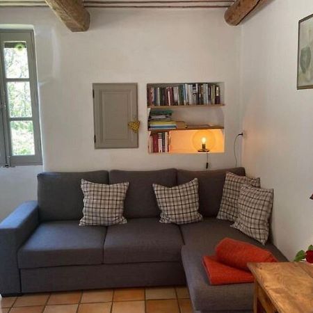 Stylish House With Heated Pool In Lacoste ลาคอสต์ ภายนอก รูปภาพ